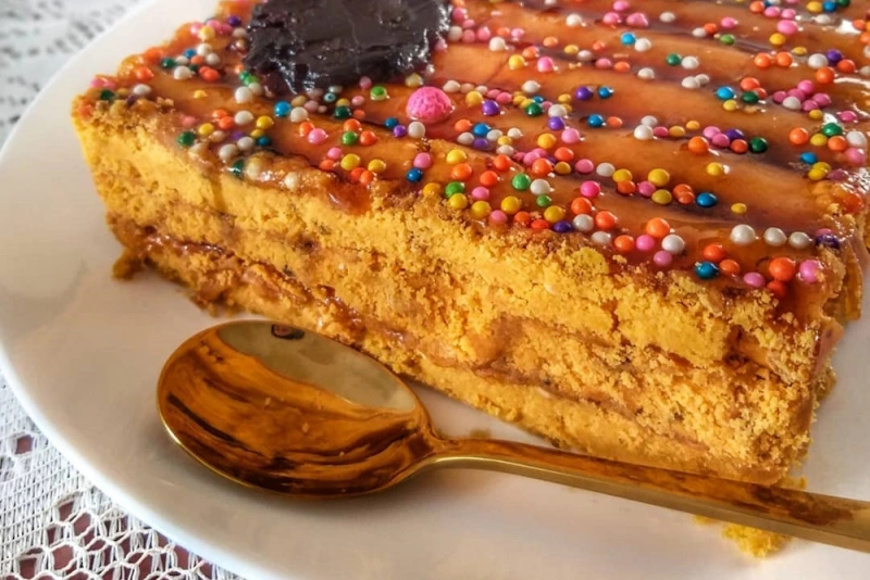 imagen porción de turrón de doña pepa